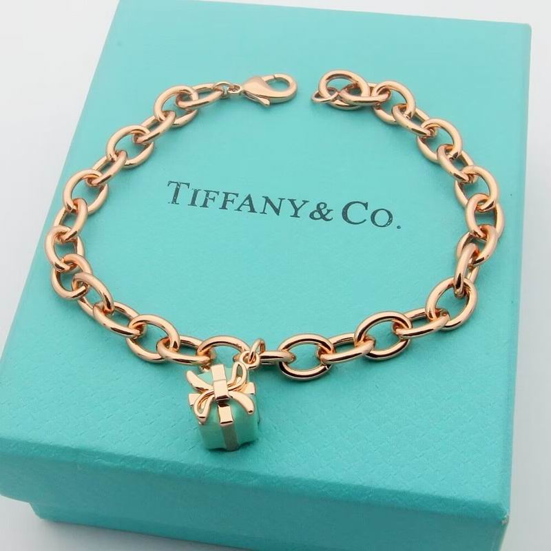 Tiffany bracelet 09yxq15